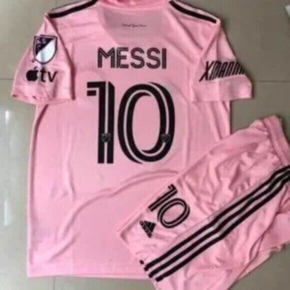 Kids - 2023 Inter Miami Home #10 Messi Soccer Jersey and Shorts Set - Picture 4 of 8